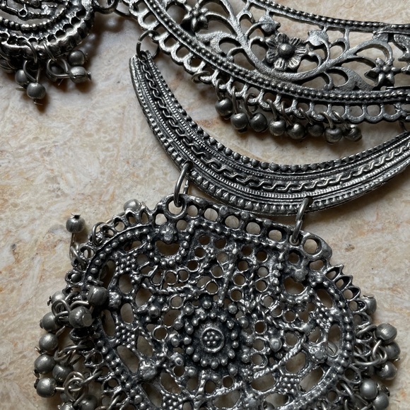 Silver Layerd Necklace - Picture 6 of 13